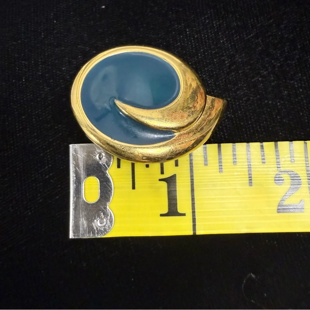 Vintage Monet Earrings Teal‎ Blue Enamel Gold Tone Swirl